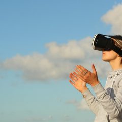 How Is Virtual Reality Technology Helpful To Buyers in Choosing A Log Cabin?